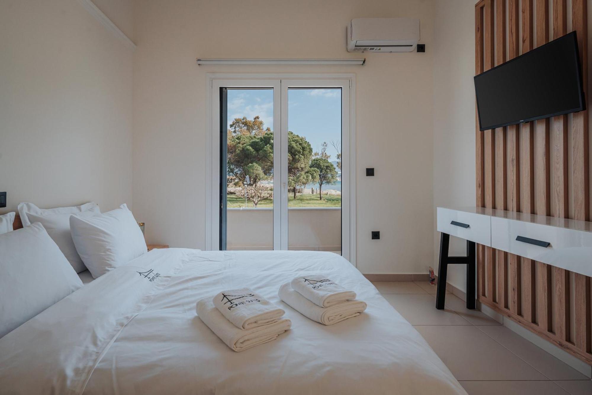 Ponte Suites Antirrio ภายนอก รูปภาพ