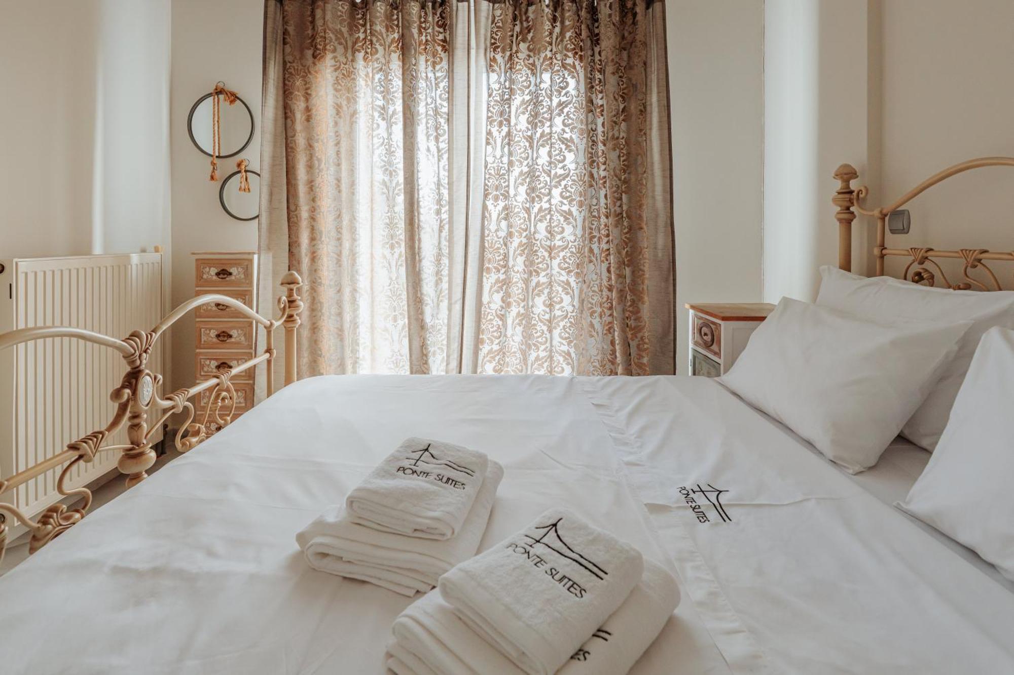Ponte Suites Antirrio ภายนอก รูปภาพ